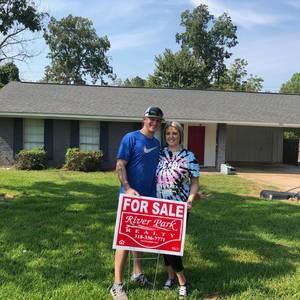 Meet your Posher, Brittani